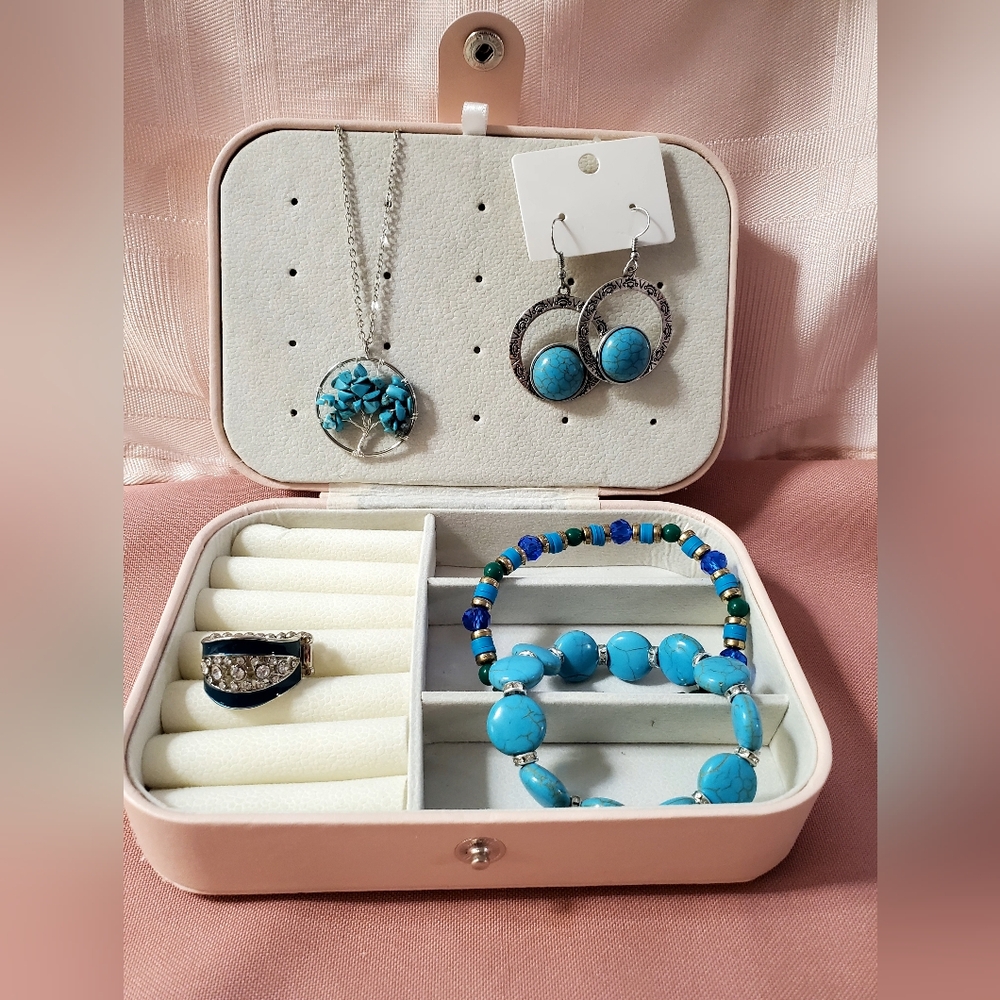 Turquoise Jewelry Set with NEW Jewelry Box